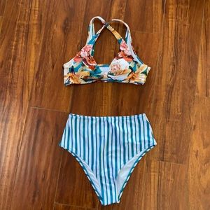 New w/tags: Cupshe women’s high waisted bikini.